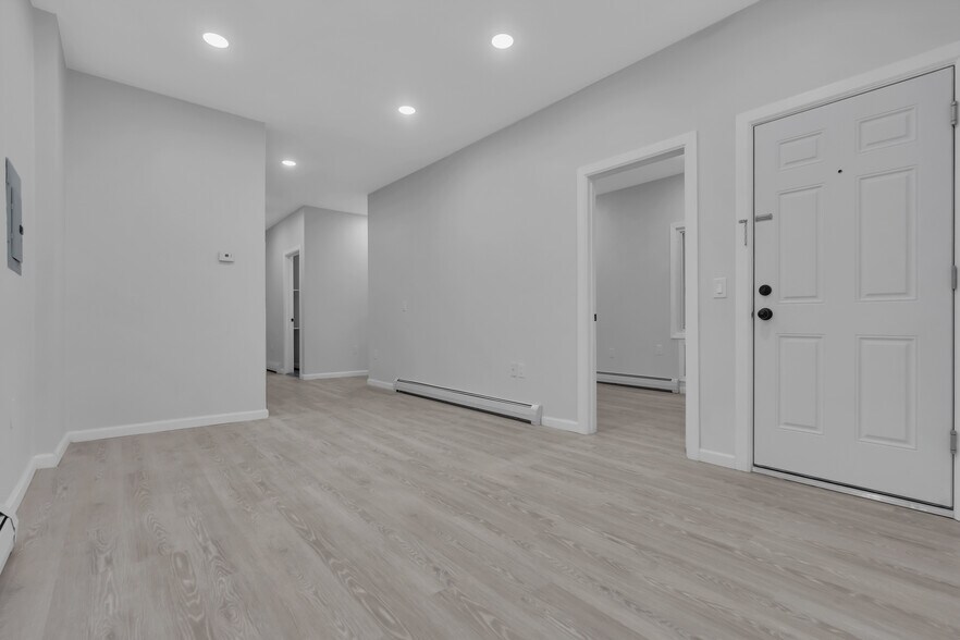 More Photos Of 167-169 Smith St, Elizabeth Apartments For Sale