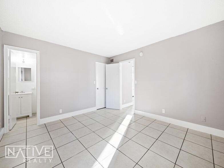 More Photos Of 612 NE 2nd Ave, Fort Lauderdale Apartments For Sale