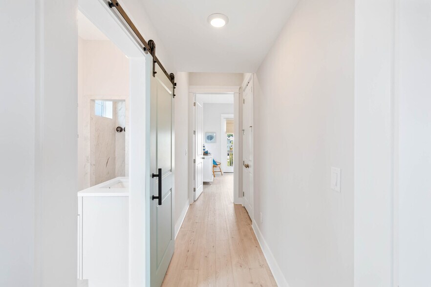 More Photos Of 191 Las Palmas Ln, Port St Joe Specialty For Sale