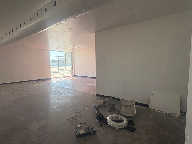More Photos Of 1201 W Reno Ave, Oklahoma City Storefront Retail Office For Lease