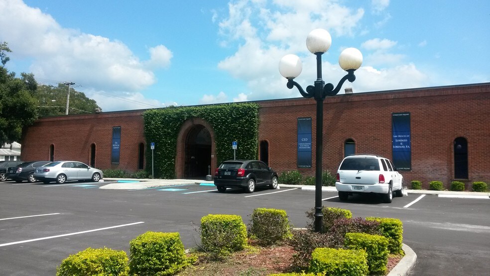 More Photos Of 1001 E Baker St, Plant City Medical For Lease
