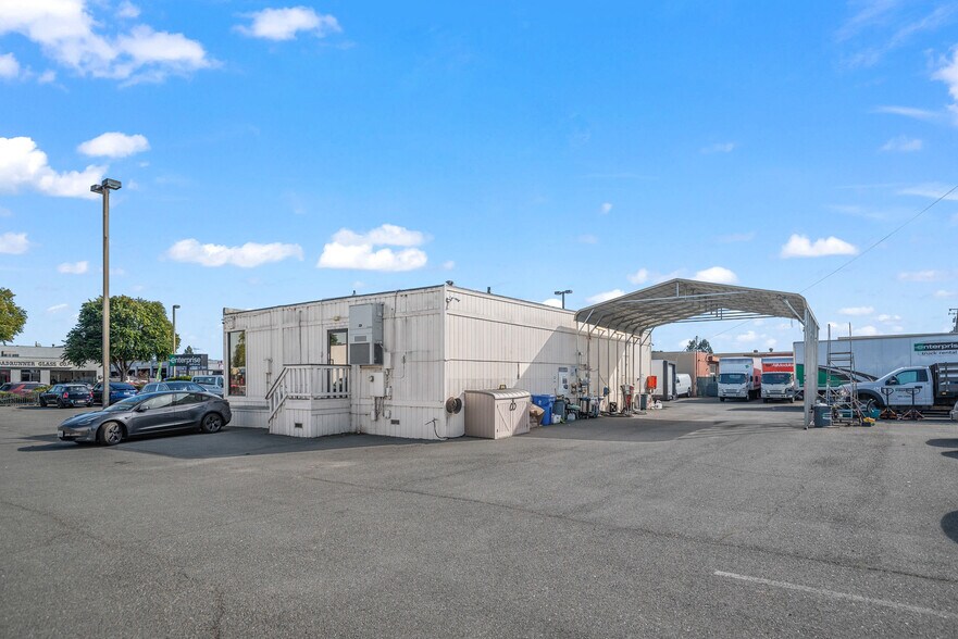 More Photos Of 4241 Peralta Blvd, Fremont Auto Dealership For Lease