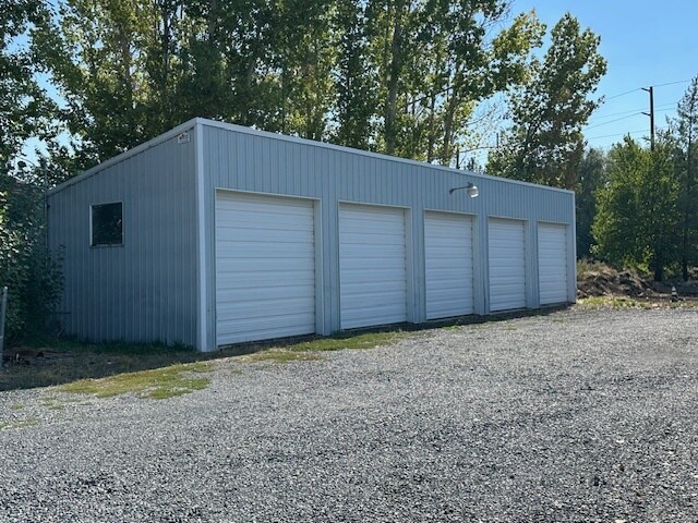 More Photos Of 1215 S Harrison St, Moscow Flex For Sale