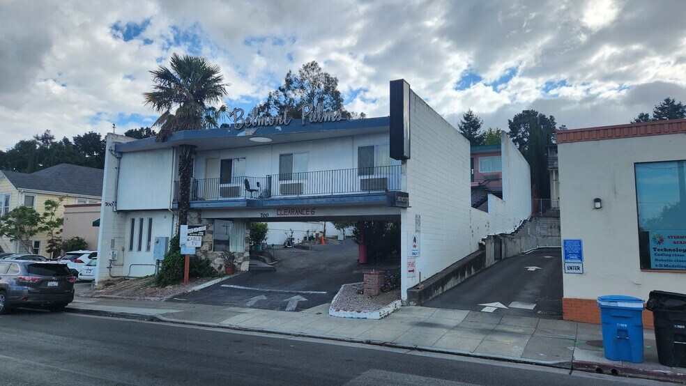 Primary Photo Of 700 El Camino Real, Belmont Hotel For Sale