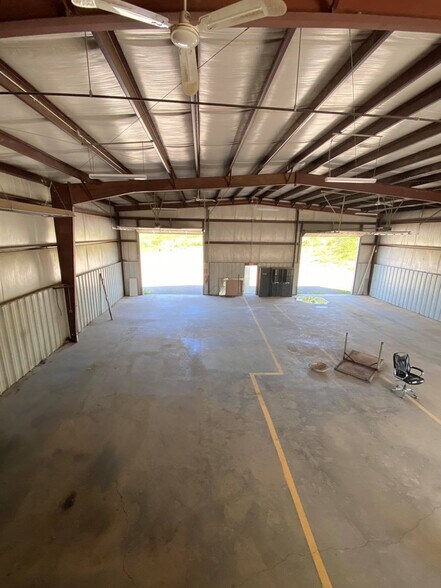 More Photos Of 1800 N 12th St, Clarksburg Warehouse For Sale