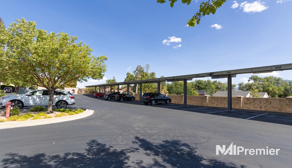 More Photos Of 6575 S Redwood Rd, Taylorsville Office For Lease