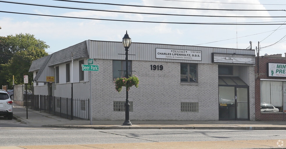 Primary Photo Of 1919 Deer Park Ave, Deer Park Office For Sale