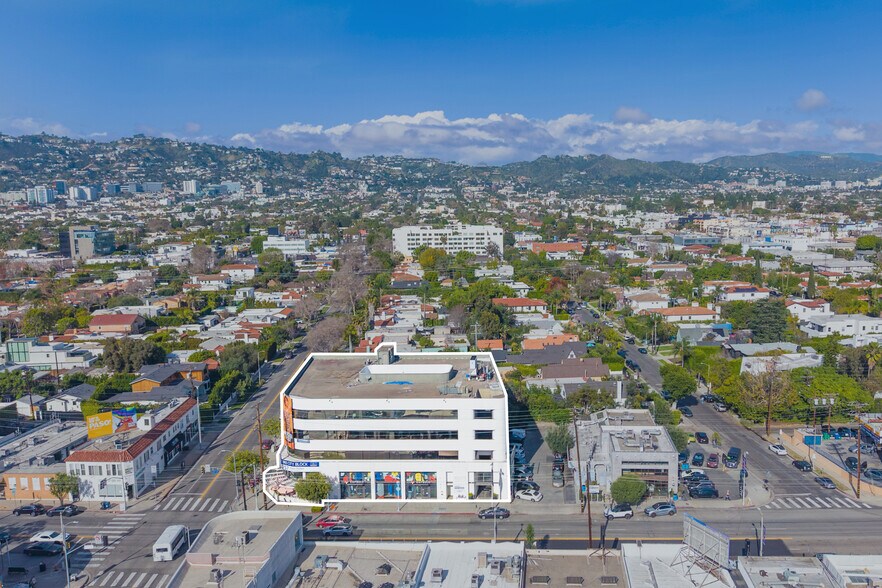 More Photos Of 8065-8075 W 3rd St, Los Angeles Loft Creative Space For Lease