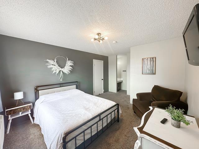 More Photos Of 10763 US Highway 30, Cokeville Hotel For Sale