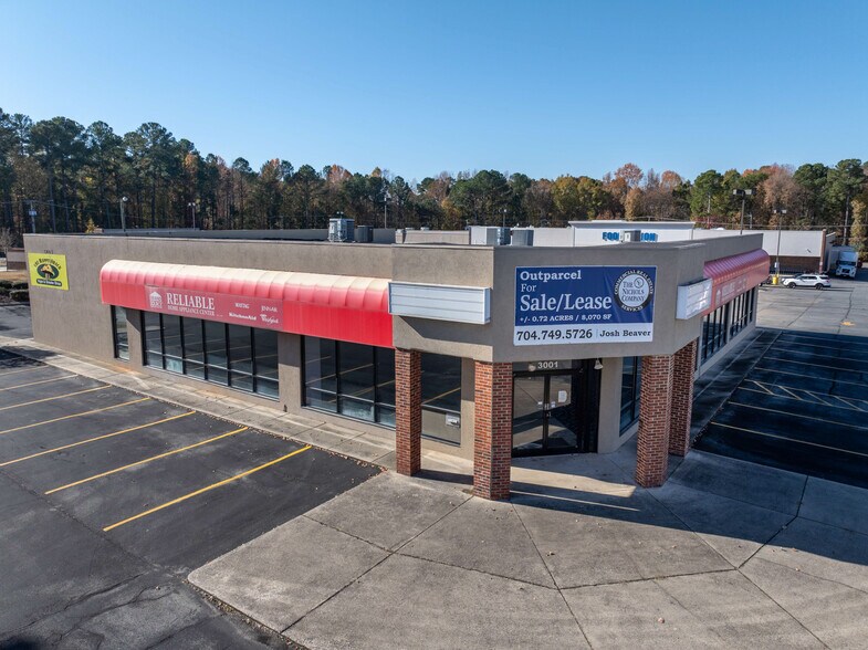 More Photos Of Neal Hawkins Union Rd @ Neal Hawkins Union Rd., Gastonia Unknown For Lease