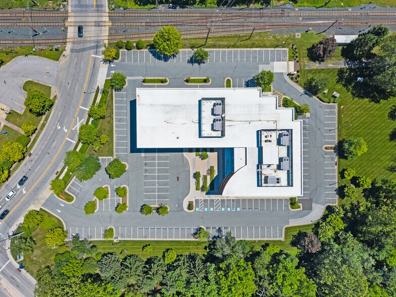 More Photos Of 1 Texas Station Ct, Timonium Office For Lease