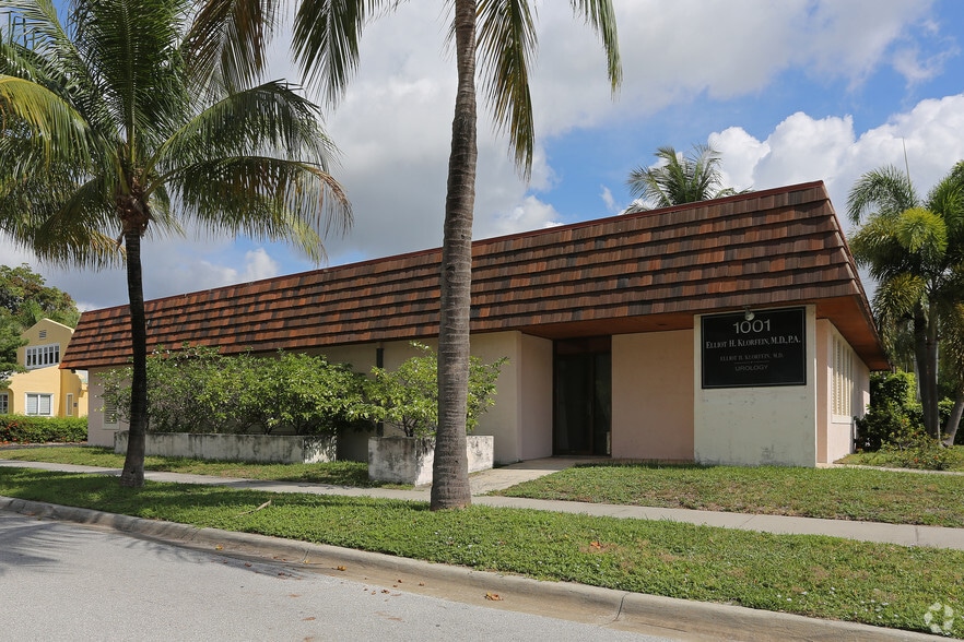 Primary Photo Of 1001 N Olive Ave, West Palm Beach Medical For Lease