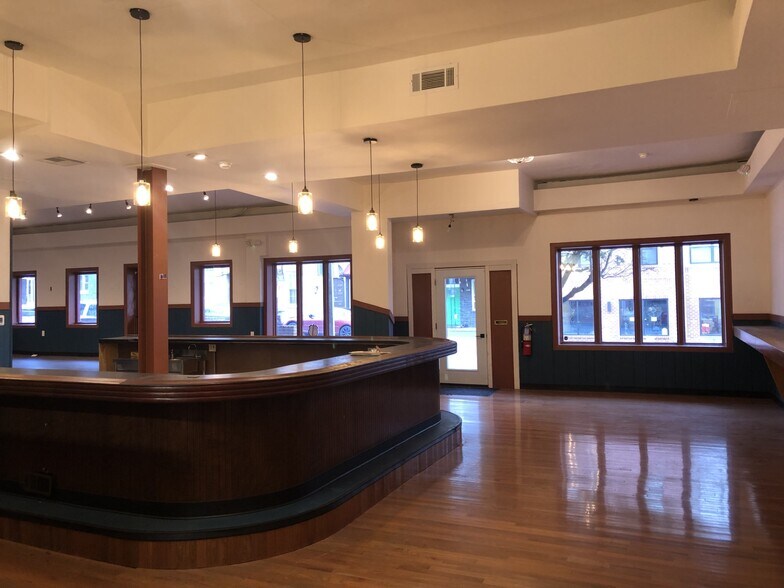 More Photos Of 137 Locust St, Columbia Apartments For Lease