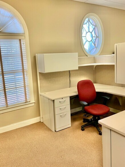 More Photos Of 2421 Brookstone Centre Pky, Columbus Medical For Sale