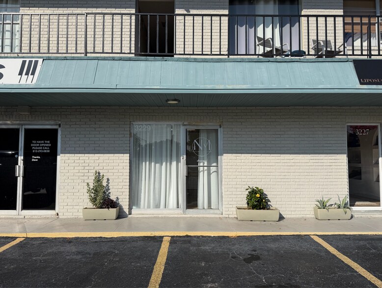 More Photos Of 3227-3233 W Cypress St, Tampa Storefront Retail Residential For Lease