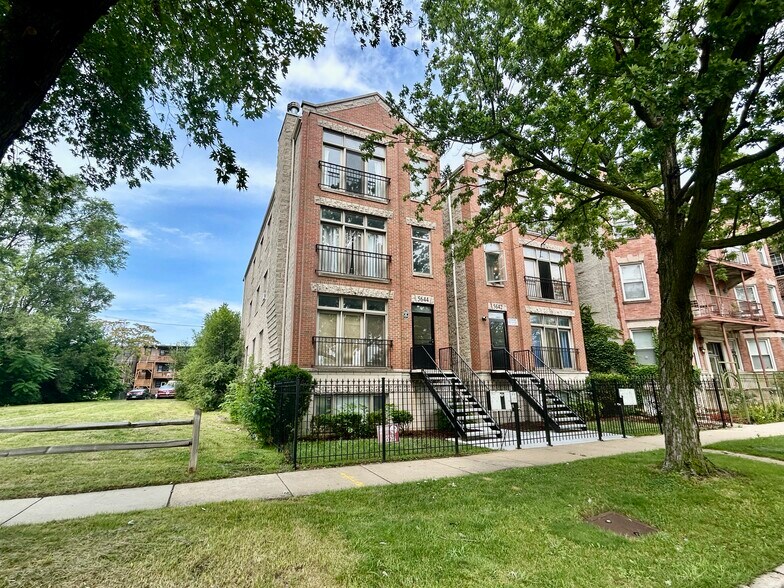 More Photos Of 5644 S Prairie Ave, Chicago Apartments For Sale
