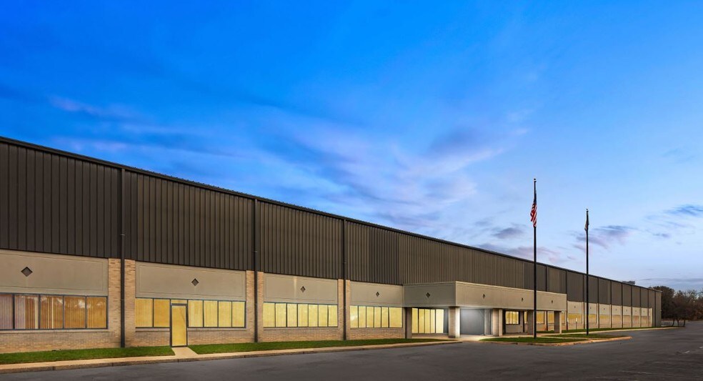 More Photos Of 426 Industrial Blvd, Kearneysville Manufacturing For Lease