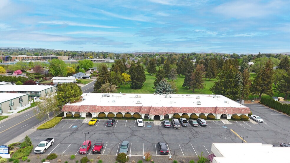 More Photos Of 1015 S 40th Ave, Yakima Medical For Lease