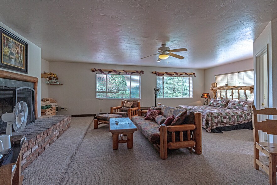 More Photos Of 1 Main St, Greer Hotel For Sale