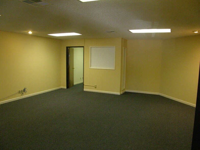 More Photos Of 5363-5397 Camden Ave, San Jose General Retail For Lease