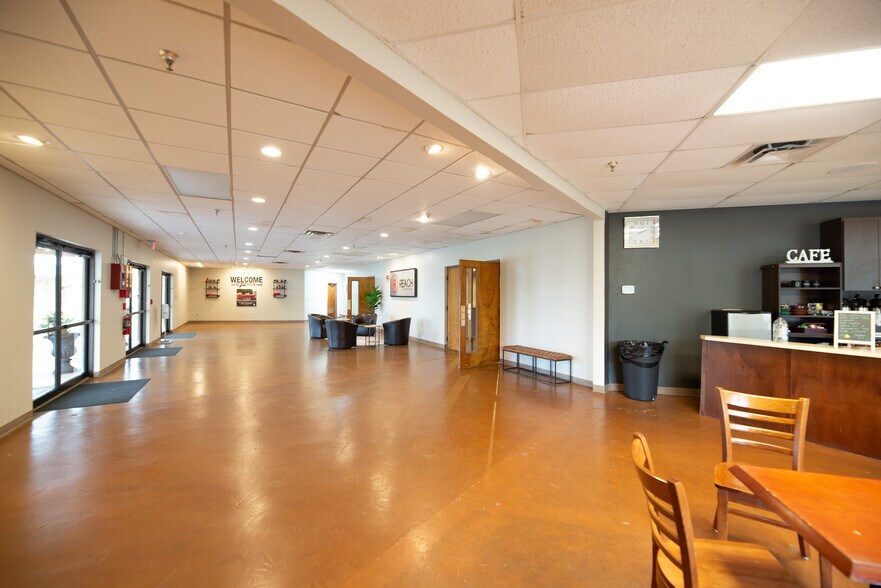 More Photos Of 6990 142nd Ave, Largo Religious Facility For Sale
