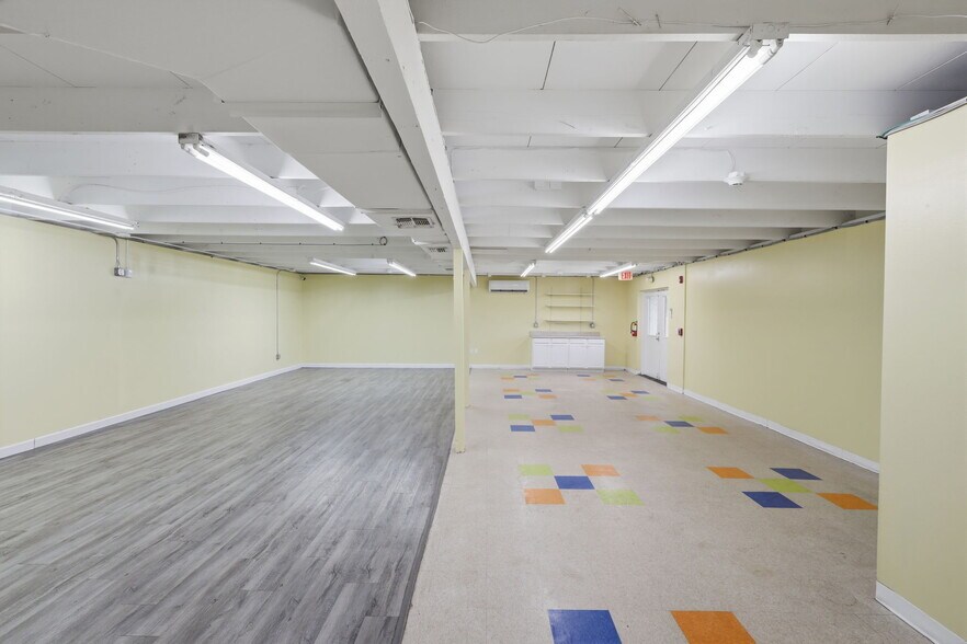 More Photos Of 346 N Volusia Ave, Orange City Office For Lease