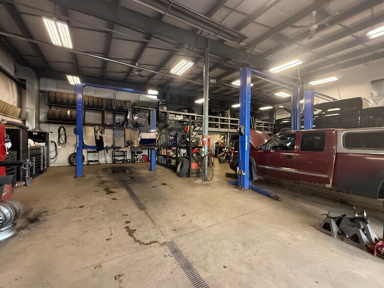 More Photos Of 1137 S Stephenson Ave, Iron Mountain Specialty For Sale