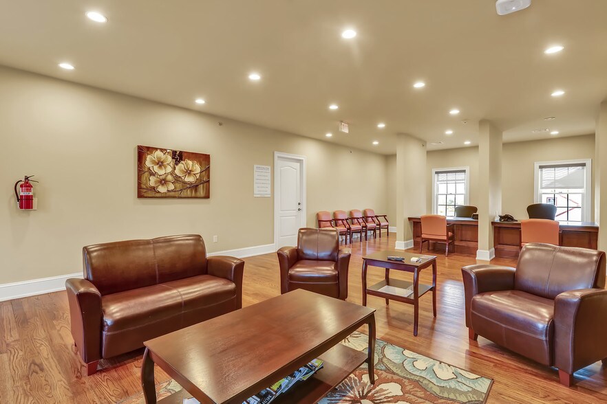 More Photos Of 2189 2nd Street Pike, Newtown Healthcare For Lease