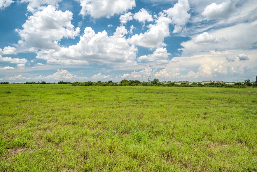 More Photos Of Genoa Red Bluff & Farley Rd, Houston Land For Sale
