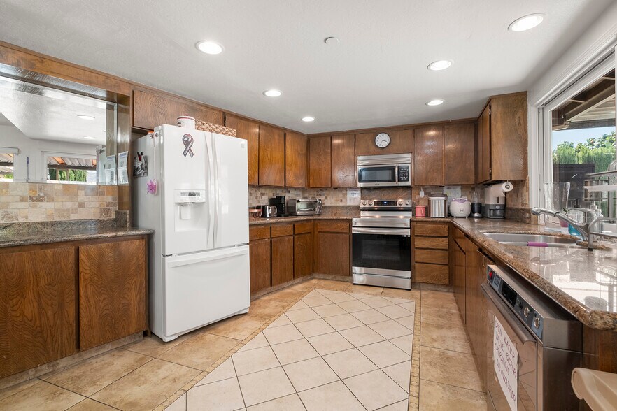 More Photos Of 1230 Vancouver Way, Livermore Assisted Living For Sale