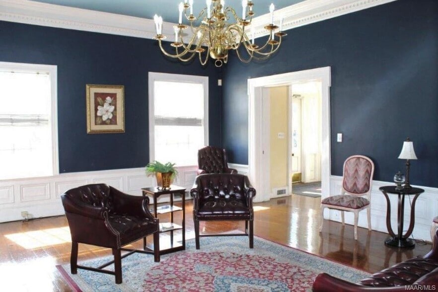 More Photos Of 2005 N Country Club Dr, Montgomery Schools For Sale