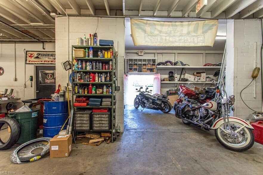 More Photos Of 2362 S Canal St, Newton Falls Storefront For Sale