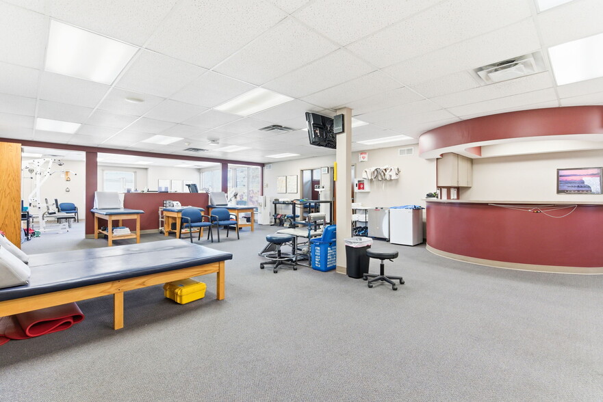 More Photos Of 4430 Crawford Ave, Louisville Medical For Sale