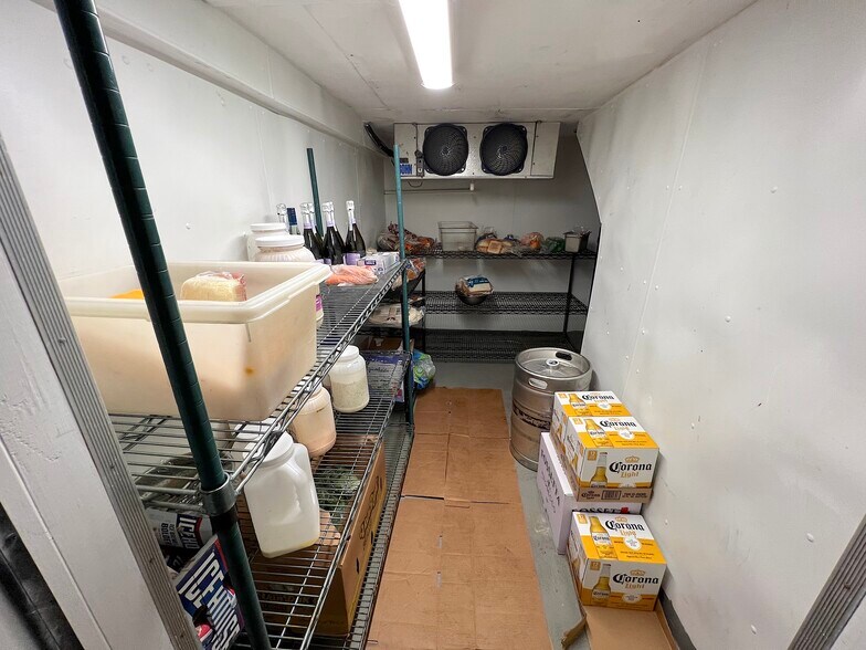 More Photos Of 5901 W Lawrence Ave, Chicago Freestanding For Sale