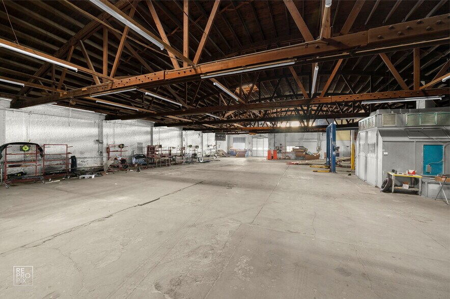 More Photos Of 1123 W Catalpa Ave, Chicago Industrial For Lease