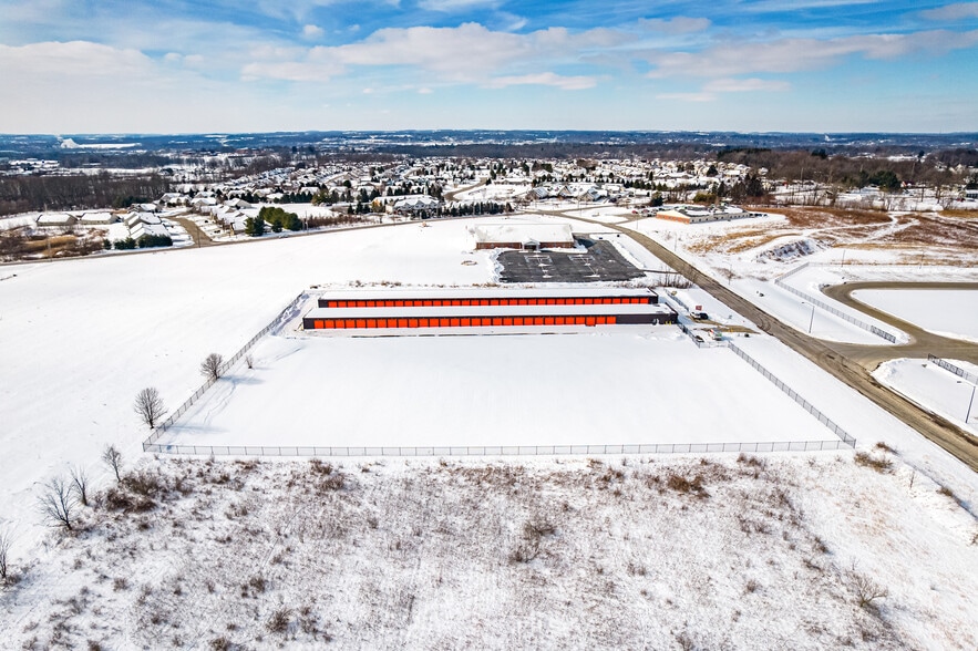 More Photos Of 2851 Business Pl SE, Massillon Self Storage For Sale