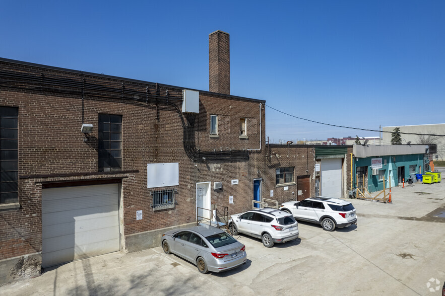 Primary Photo Of 4 Carlaw Ave, Toronto Warehouse For Lease