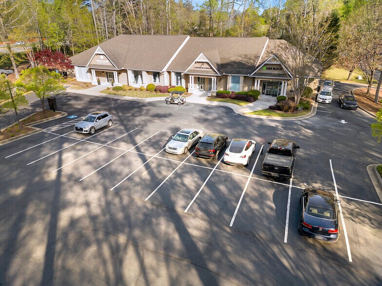 More Photos Of 1100 Commerce Dr, Peachtree City Storefront Retail Office For Sale