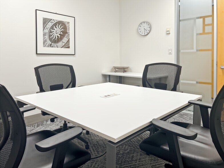 More Photos Of 675 Cochrane Dr, Markham Coworking Space