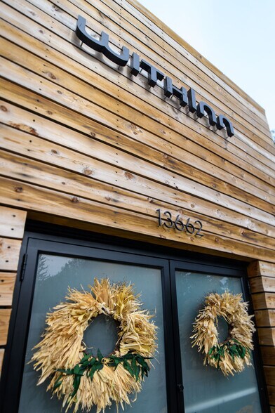 More Photos Of 13662 Red Arrow Hwy, Harbert Hotel For Sale