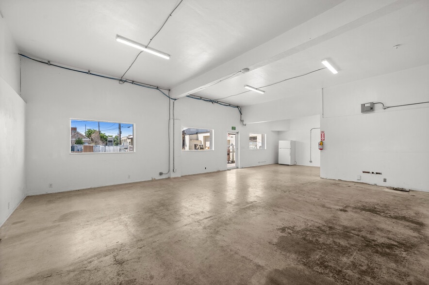 More Photos Of 636 S 200 W, Salt Lake City Office For Lease