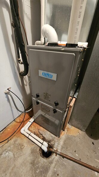 More Photos Of 17236 Harlem Ave, Tinley Park Office For Sale