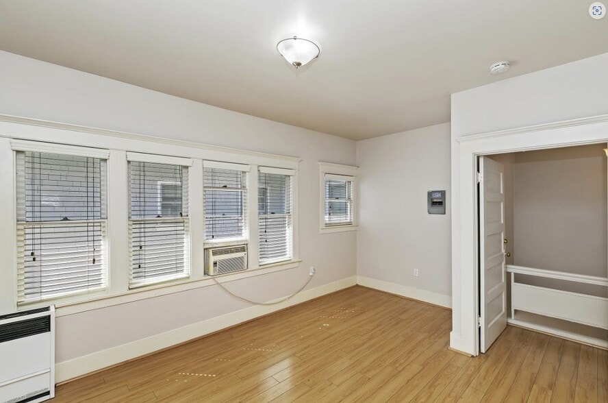 More Photos Of 625 E Broadway, Long Beach Apartments For Sale