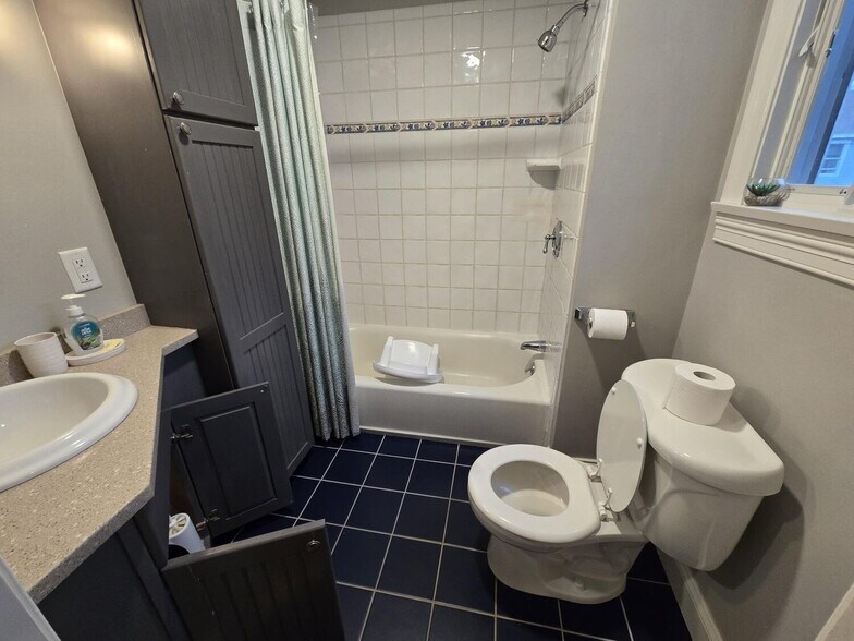 More Photos Of 5030 State Hwy, Eastham Freestanding For Sale