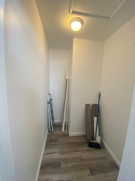 More Photos Of 748 Washington Blvd, Marina del Rey Office Residential For Lease