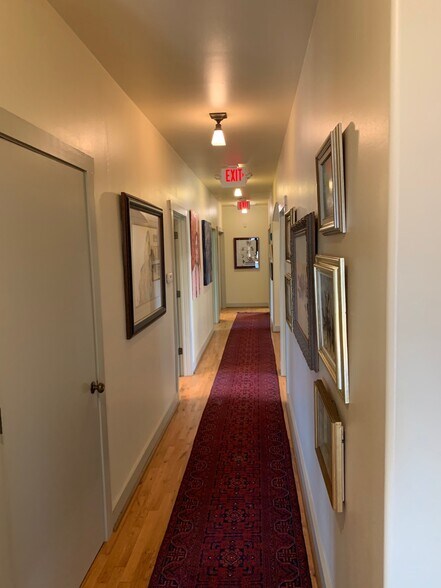 More Photos Of 1800 Mccullough Ave, San Antonio Office For Sale