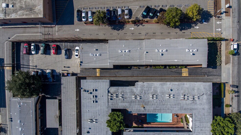 More Photos Of , Glendale Multifamily For Sale