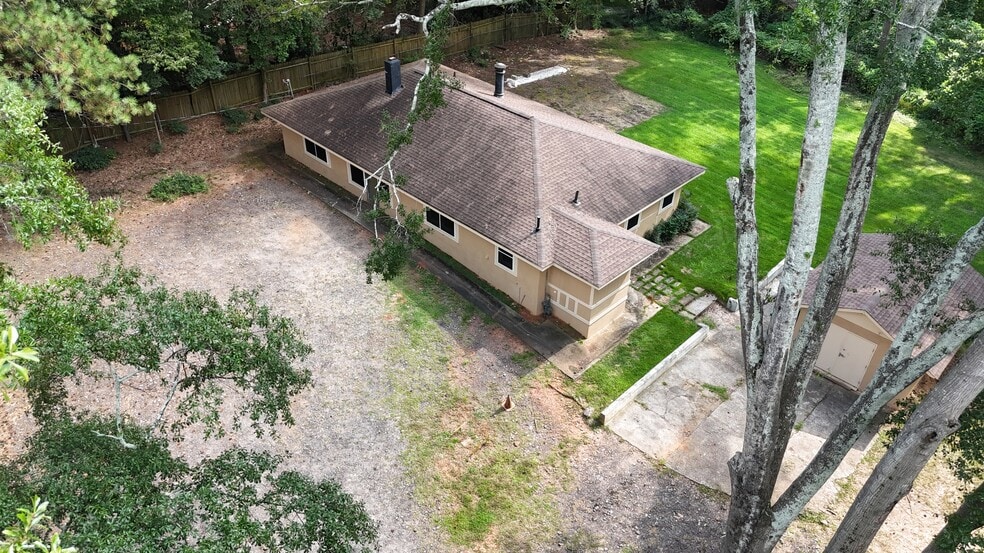 More Photos Of 4239 Flat Shoals Pky, Decatur Religious Facility For Sale