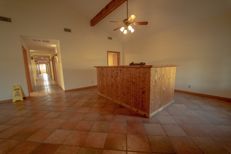 More Photos Of 2203 Port Lavaca Dr, Victoria Industrial For Sale