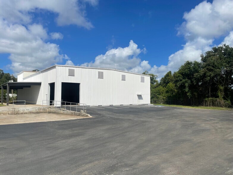 More Photos Of 1211 44th Ave E, Bradenton Warehouse For Lease